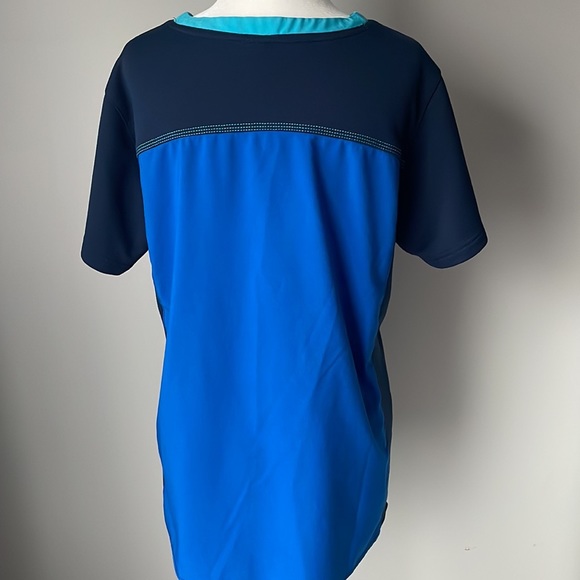 Carhartt Scrub Top - Picture 5 of 8